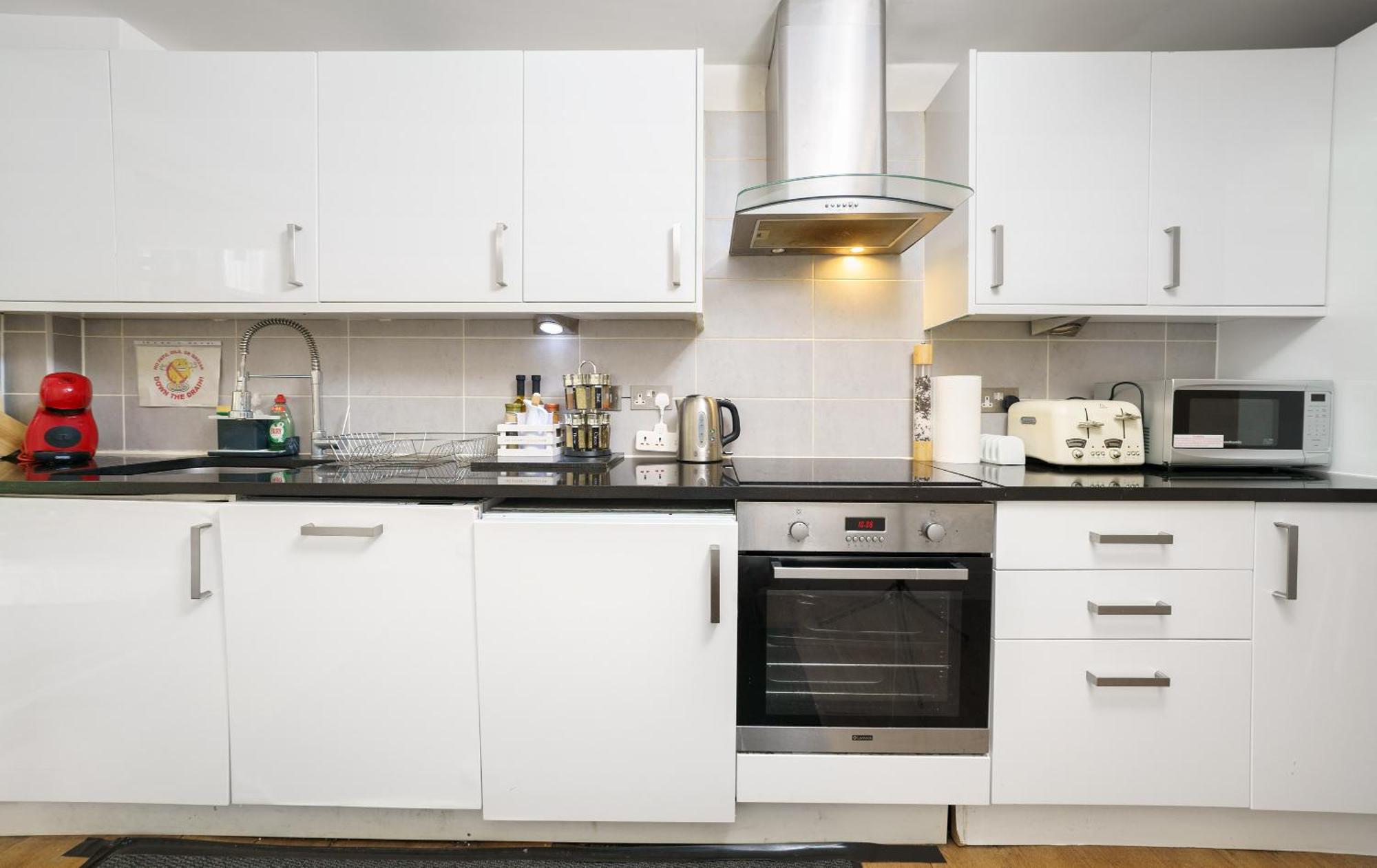 Modern 3 Bed 2 Bath Apartment Hyde Park ロンドン エクステリア 写真
